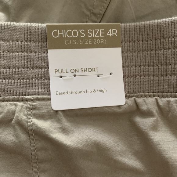 Chico's Shorts Women's Size 4 (20) Pull-On Cargo Beach Everyday Pale Taupe NWT - Picture 3 of 8